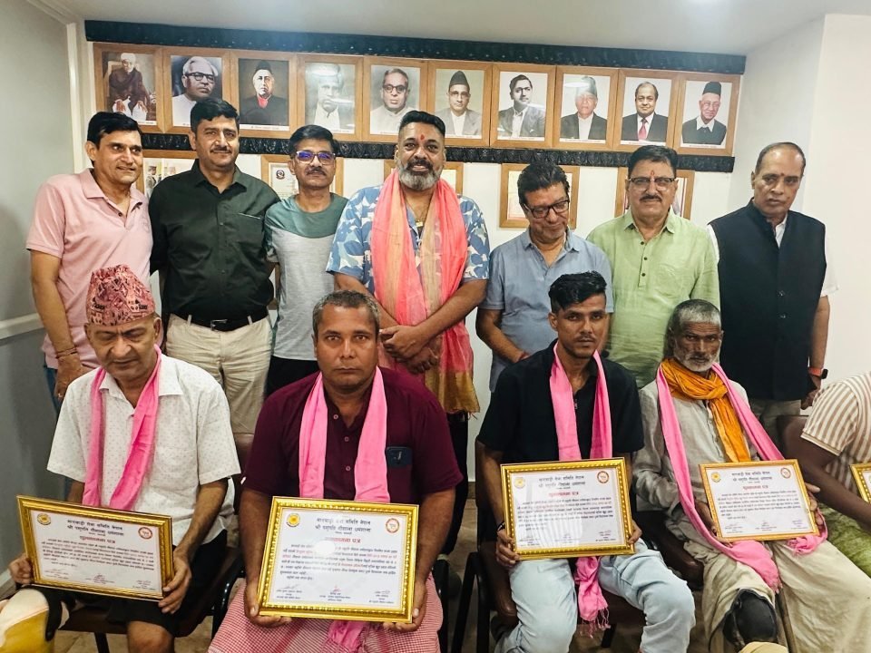 आदरणीय श्री सुशील ओझा जी के जन्मदिवस पर दिव्यांग सेवा का पुण्य कार्य